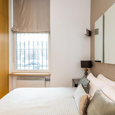 Space Aparthotel Лондон Екстериор снимка